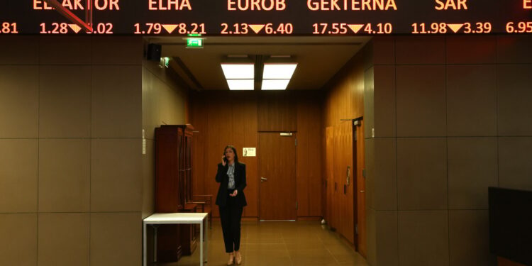 Risico van 1.800 eenheden: Piraeus en PPC zorgen voor nieuwe verliezen