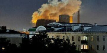 Oekraïense drone veroorzaakt brand in chemische fabriek in Toula