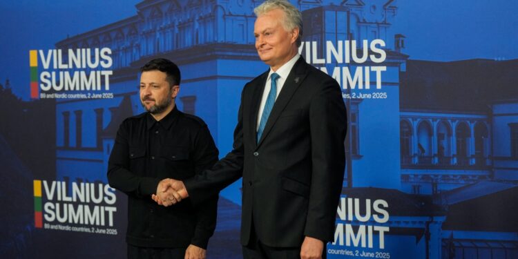 Steun van buurlanden voor NAVO-lidmaatschap Oekraïne