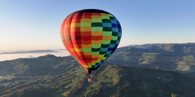 Tragische balloncrash in Brazilië: acht doden onder 22 inzittenden