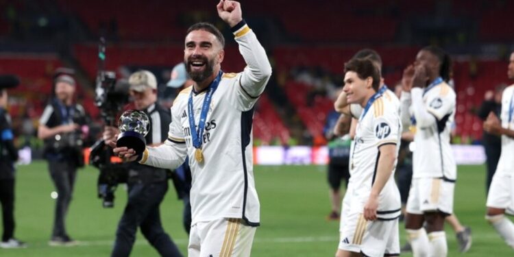 Ντάνι Καρβαχάλ klaar voor strijd na 9 maanden afwezigheid