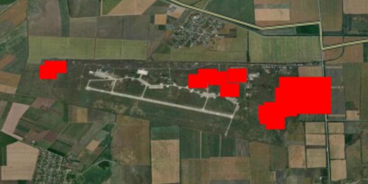 Geheime diensten kondigen aanval op vliegbasis Krim aan – schade aan Russische helikopters