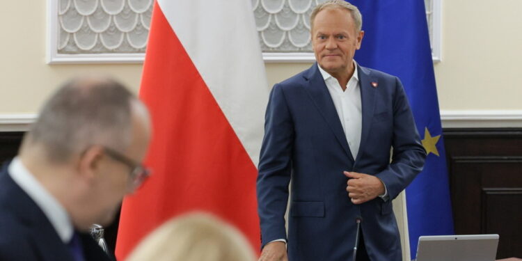 Tusk-regering behaalt vertrouwenstest