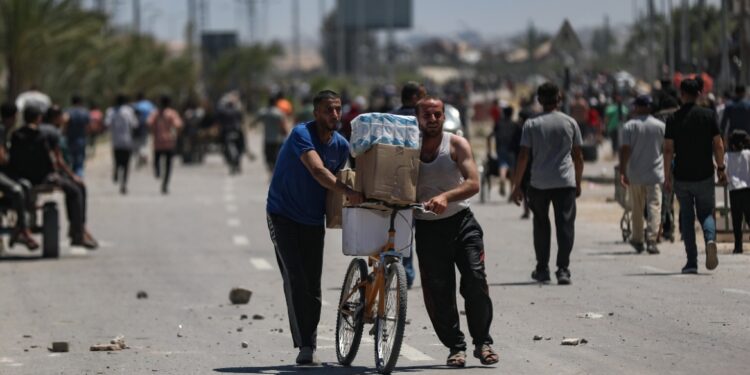 Onafhankelijk onderzoek naar dood Palestijnen in hulpcentrum Gaza gevraagd