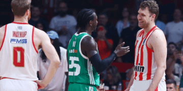 Derde finalewedstrijd tussen Panathinaikos en Olympiakos na gelijkspel in SEF