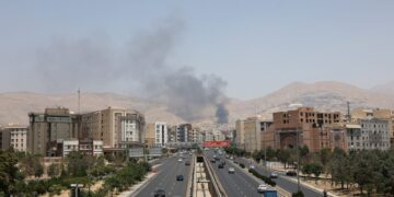 Rampzalige dodentol door Israëlische invallen in Iran volgens NGO’s