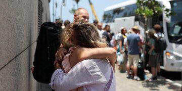 Revolutiebewakers richten zich op Mosad-centrum in Tel Aviv