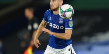 PAOK sluit deal met Engelse rechtsback Jonty Kenny