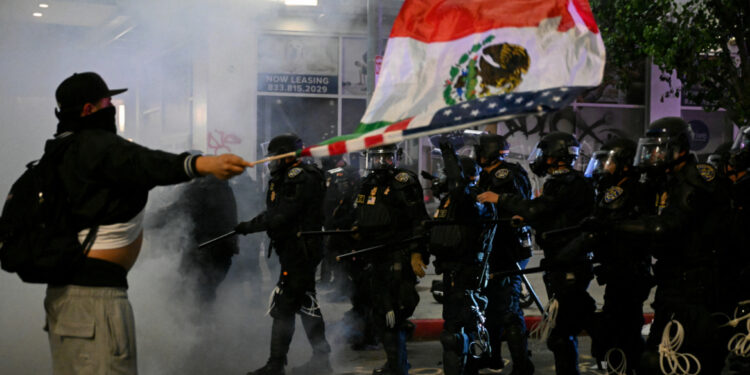 Toekomst van Californië na Trump’s legerdreiging voor immigranten