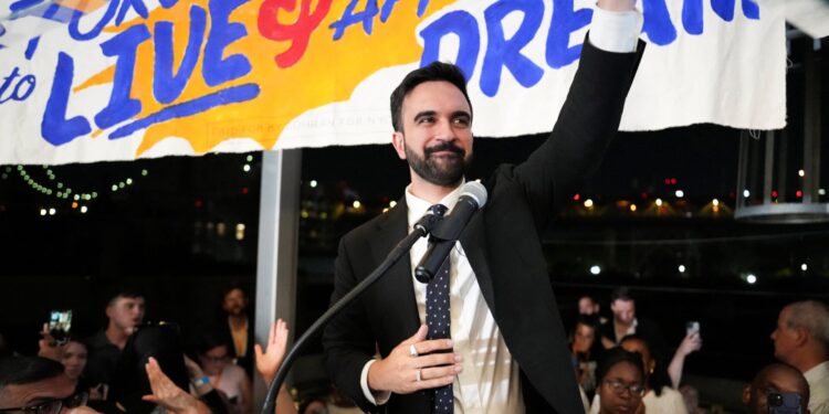 Zohran Mamdani wint verrassend de Democratische nominatie voor burgemeester van New York