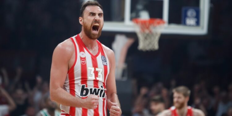 Olympiakos: Milutinov’s Onverslaanbare Wedstrijdmentaliteit