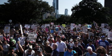 Doodgeschoten man bij protest tegen Trump