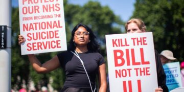 Spannende stemming over omstreden euthanasiewet na maandenlang debat.