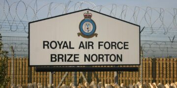 PM veroordeelt aanval op RAF-basis door pro-Palestijnse activisten