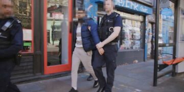 Sterke stijging van illegale migrantenarrestaties sinds verkiezing van Labour