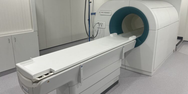 Nieuwe scanner voor hersentumorpatiënten getest in wereldprimeur