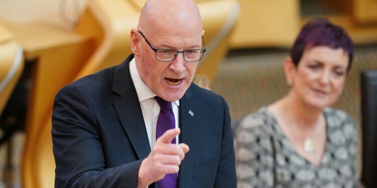 Swinney verdedigt nieuwe richtlijnen voor gedrag leerlingen