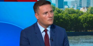 Wes Streeting bekritiseert BBC en Glastonbury voor ‘afschuwelijke’ gezangen op festival