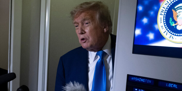 Kritische ontmoeting Trub met Witte Huis over oorlogstrommels Iran