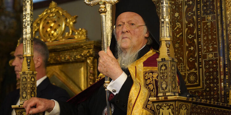 Oecumenische patriarch veroordeelt terroristische aanval op Grieks-orthodoxe kerk in Damascus