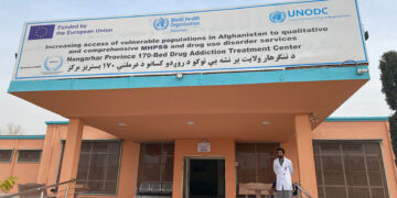 Marteling en moord van werknemer in Afghanistan’s plaatselijk kantoor huis.