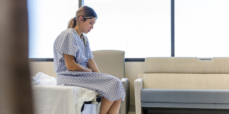 Kantoor voor dode baby’s en gehandicapte vrouwen na geliefde in Venizelio