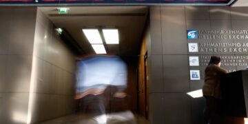 Onzekerheid kleurt beurs rood