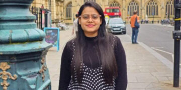 Student ontsnapt aan doodsvlucht Air India dankzij verkeer op straat