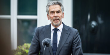 Premier treedt af na vertrek Wilders – regering valt.