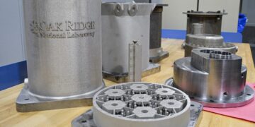 Eerste AI maakt nucleaire reactoren: mijlpaal in technologie.