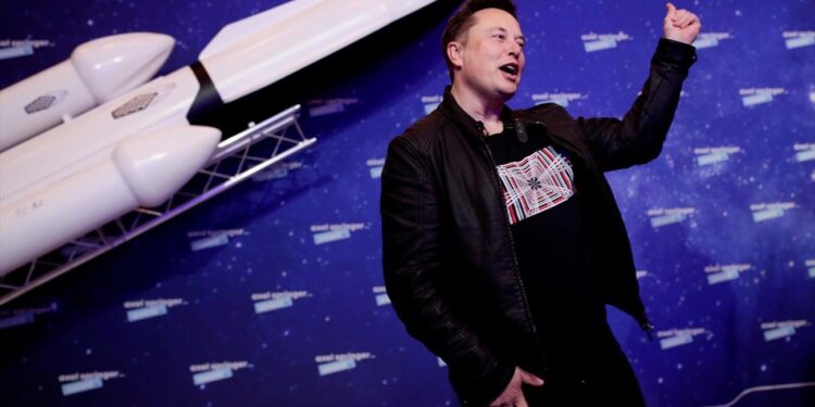 Elon Musk creëert uniek marien ecosysteem met ruimtevaartuig