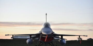 Officier gearresteerd voor spionage F-16’s en Mirage in Oekraïne