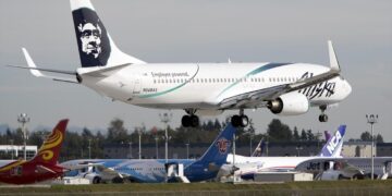 Alaska Airlines annuleert alle vluchten vanwege IT-probleem.