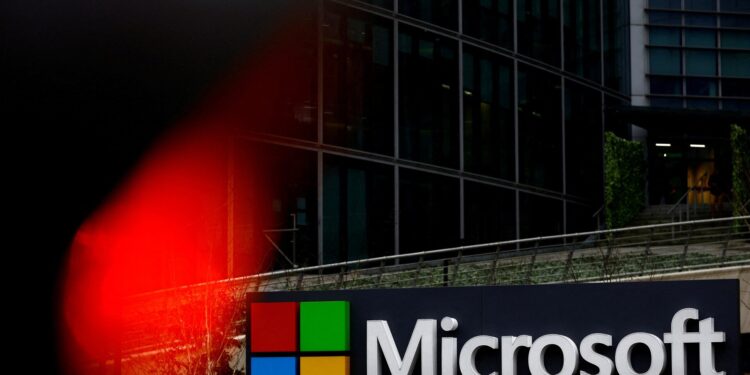 Waarschuwing voor hacker aanval op serversoftware: Beveiligingsovertredingen.