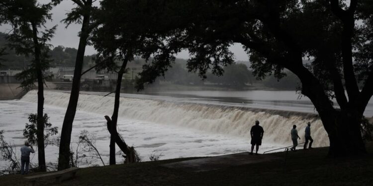 Rampzalige overstromingen eisen 50 levens in Texas