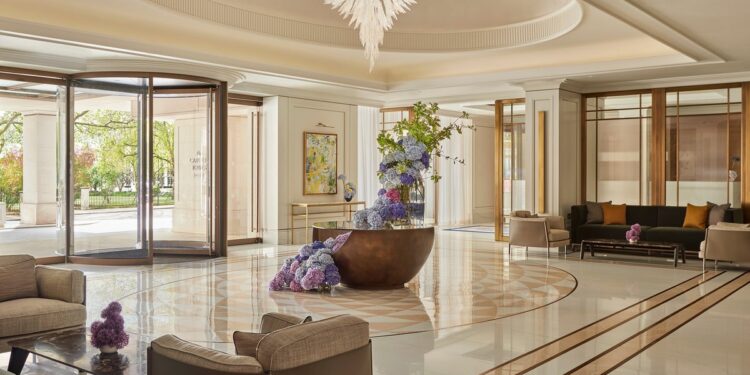 Luxe verblijf in Jumeirah Carlton Tower, London