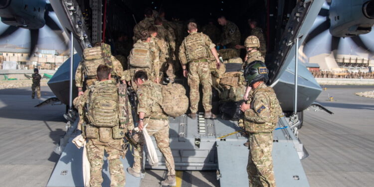 Lek met Britse medewerkers onthult vertrouwelijke gegevens spionnen en strijdkrachten in Afghanistan