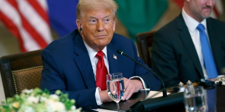 Trump steunt verwijdering van FEMA, volgens Washington Post