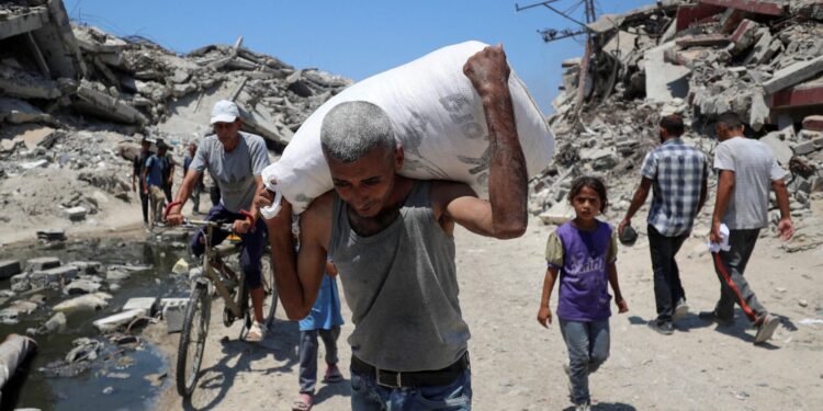 Israël verhoogt hulp aan Gaza om Europese sancties te voorkomen