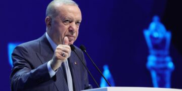 Erdogan werkt samen met PKK voor vrede in regio