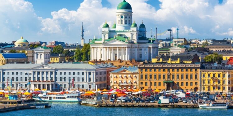 Hittegolf van 50-jarige duur in Finland: 14 dagen boven 30°C