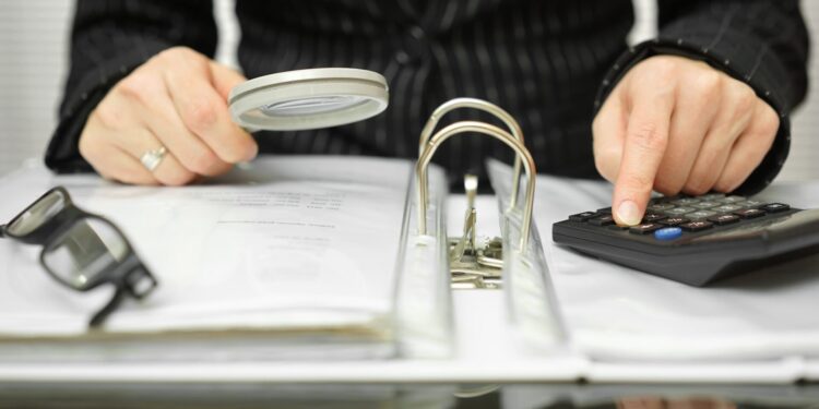 Ontdekking van de schatten van Opekepe en Mida – Safari door subsidies, onroerend goed en brandstof