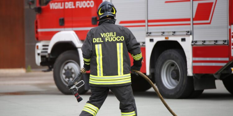 Explosie in tankstation veroorzaakt gewonden