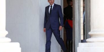 Parijs dreigt Teheran met vergelding voor spionage van Fransen