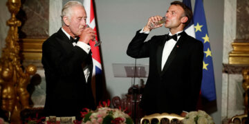 Macron ontvangen door Charles in Windsor – eerste Franse president sinds 2008