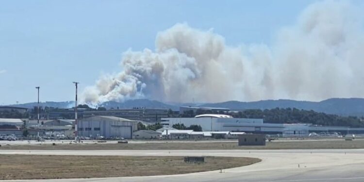 Marseille Airport gesloten door brand in nabijgelegen gebied