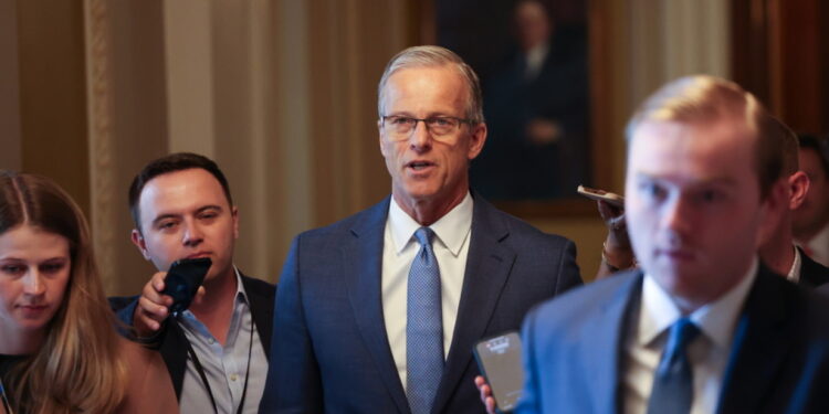 Marathonstemming in Senaat over bezuinigingen gezondheidsprogramma’s Trump – Putor