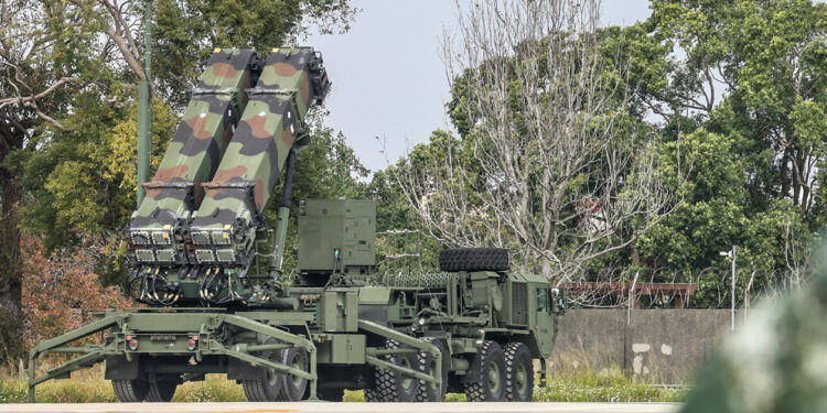 Duitsland bereid om Patriots uit VS te kopen voor Oekraïne, volgens Merz.