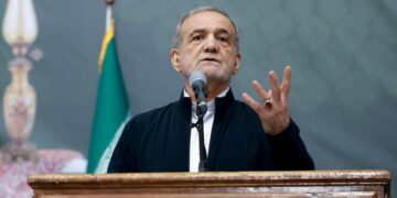 Iranese president gewond door Israëlische bomaanslagen, meldt Fars Agency