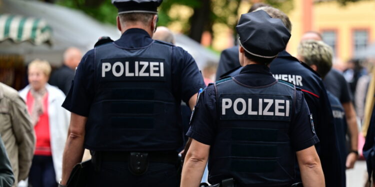 Duitsland verdrijft minderheidsfamilie uit Genzidi voor beroep aanvaard
